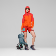 Damenjacke Norrona falketind aero60 Zip Hood