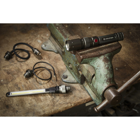 Leuchte Ledlenser Workers Friend