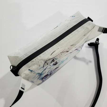 Hüfttasche High Tail Designs Fanny Pack v1.5 Curious Hawk
