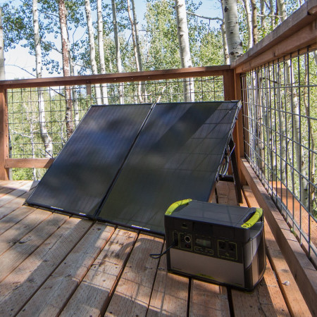 Solarmodul Goal Zero Boulder 200 + Koffer