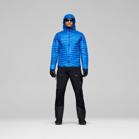 Herren-Daunenjacke Norrona trollveggen down800 super light Hood