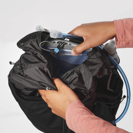 Laufweste Salomon Active Skin 12