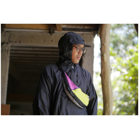 Hüfttasche Ticket to the Moon Upcycled Sling Bag Unique Edition