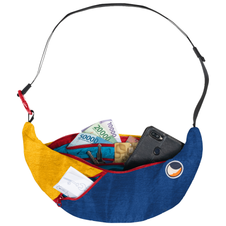 Hüfttasche Ticket to the Moon Upcycled Sling Bag Unique Edition