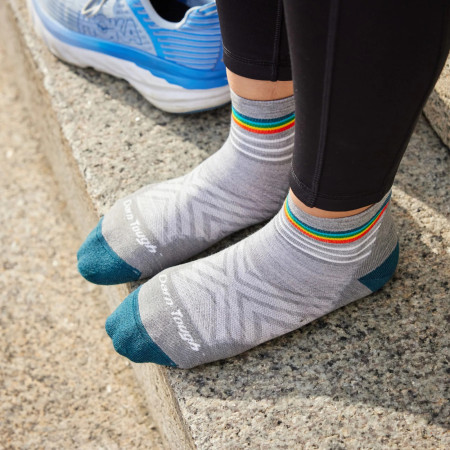 Damensocken Darn Tough W Run Quarter Ultra-Lightweight With Cushion