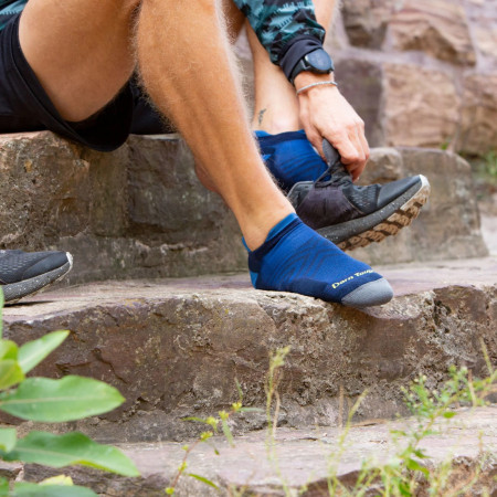 Herrensocken Darn Tough M Run No Show Tab Ultra-Lightweight With Cushion