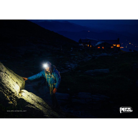 Stirnlampe Petzl Tikka Core
