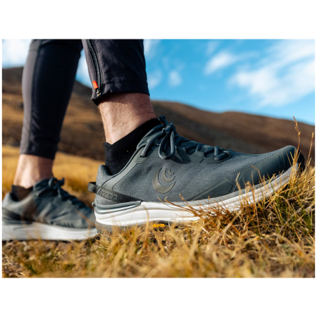 Herren Trekkingschuhe Topo Traverse