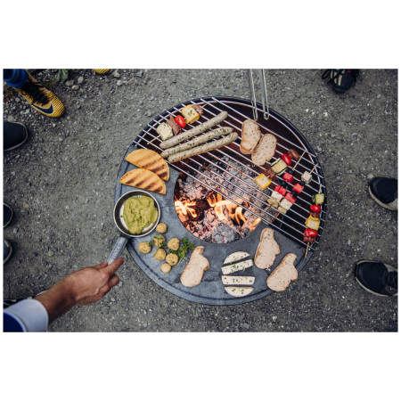 Feuerstelle Höfats Bowl 57 with star stand