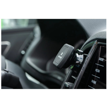 Držák do auta Swissten S-GRIP AV-M3