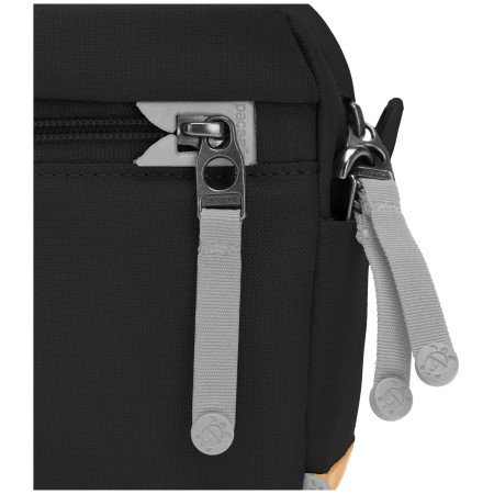 Umhängetasche Pacsafe Go Crossbody