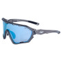 Farbe: grau